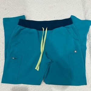 Figs Yola skinny pants (Large)
Turquoise/Teal